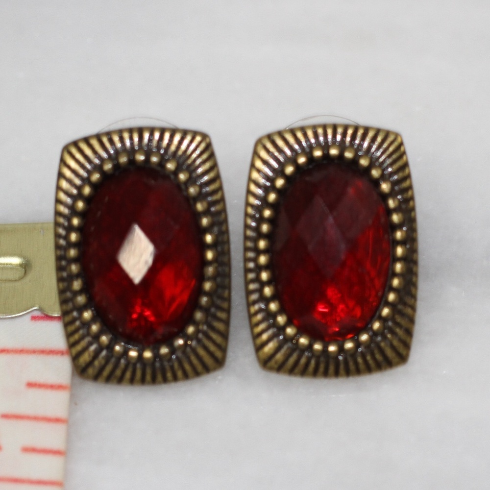 Ruby Gold Earrings - image 2